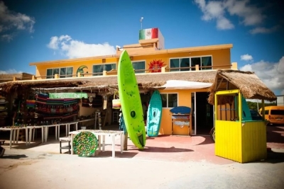 Maha Sand Suites Hotel &amp; Hostel